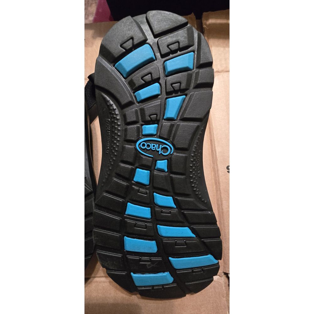 Kids Chaco Classic Sandal, Size 2 Tie Dye Rainbow - Picture 6 of 8